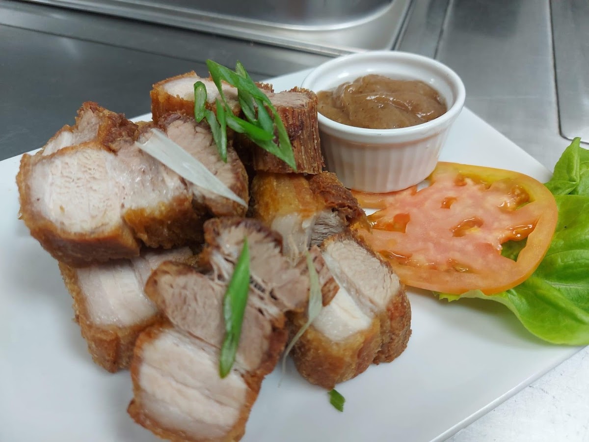 Chowkeni Restaurant - Photo 7