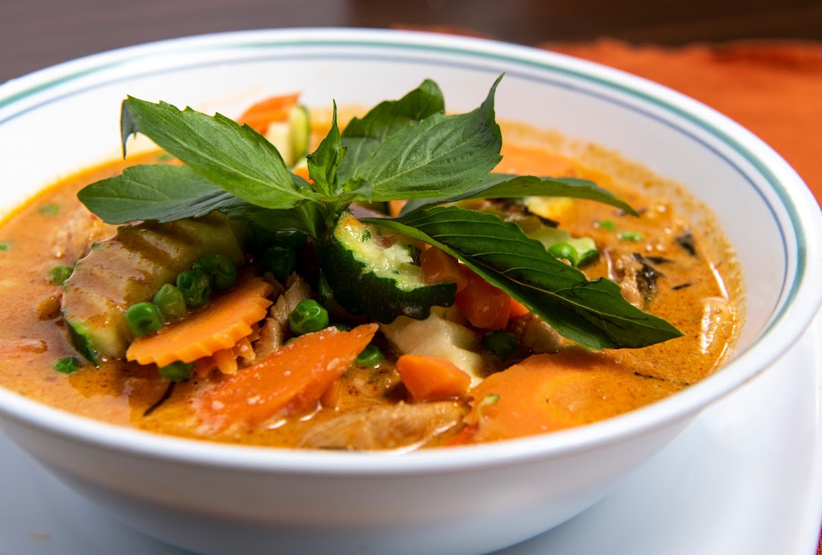 Aung Family Restaurant - Photo 9