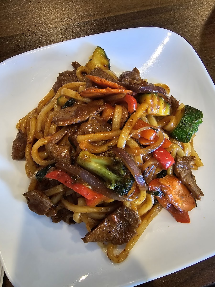 Aung Family Restaurant - Photo 7
