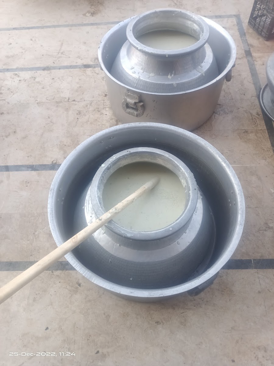 Al Madina biryani and pakwan centre - Photo 9