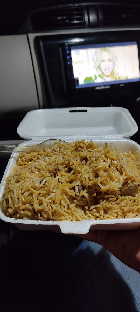 Al Madina biryani and pakwan centre - Photo 5