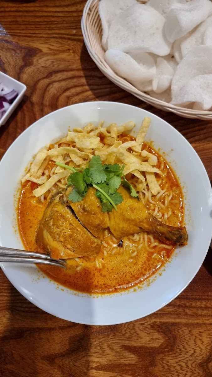 Chiang Mai Thai Restaurant - Photo 4
