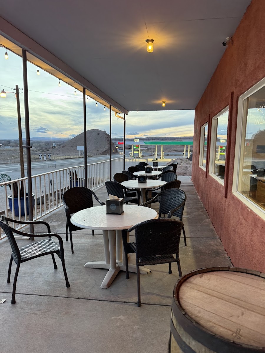 Outlaw's Roost - Photo 4