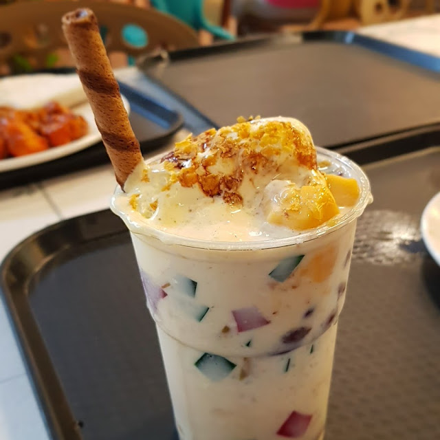 Halo Halo