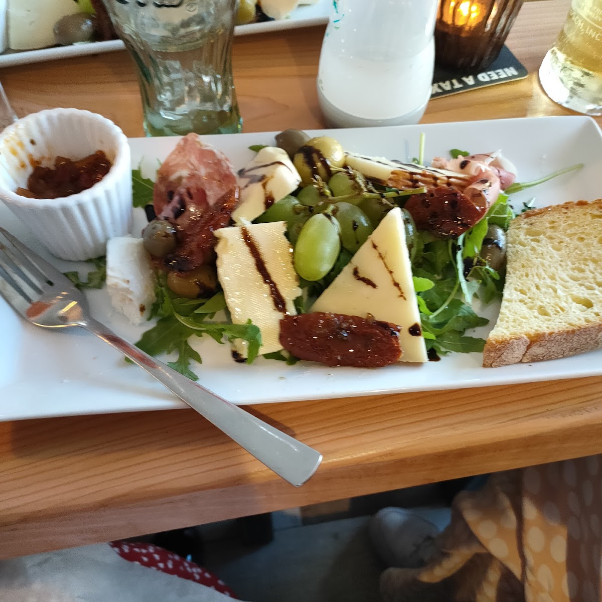 Piccola Bar & Kitchen - Photo 8