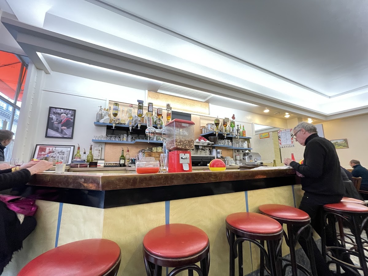 Au Petit Bar - Photo 5