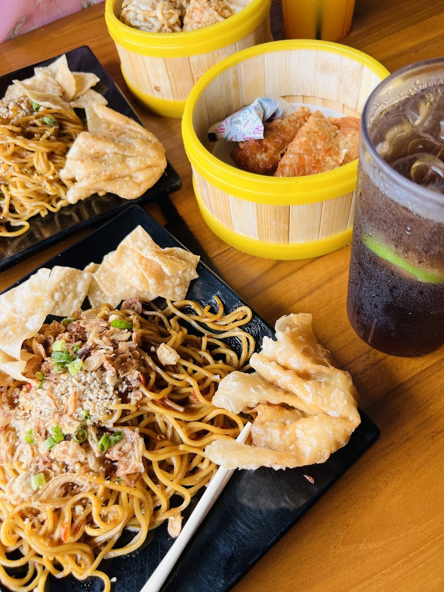 Mie Gacoan Batam (Golden City) - Photo 3