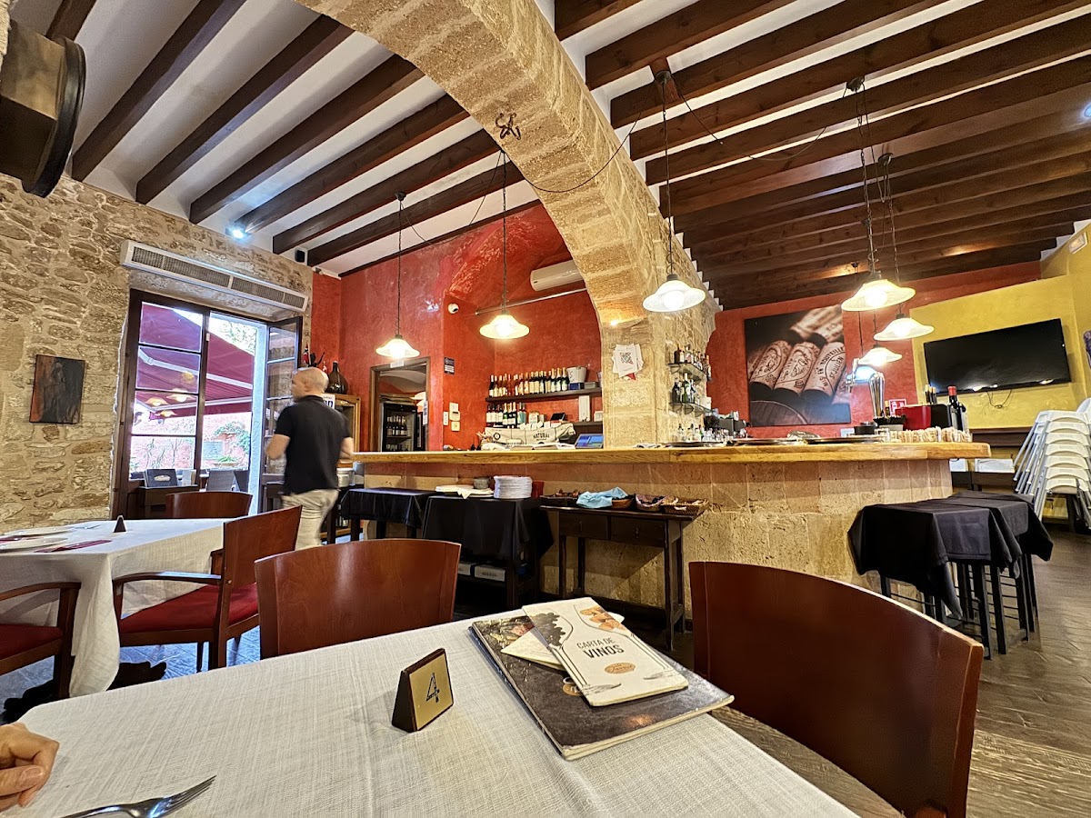Sa Taverna