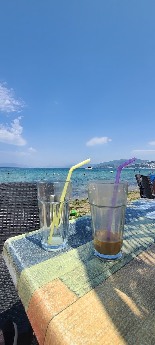 ADA Cafe - Photo 5