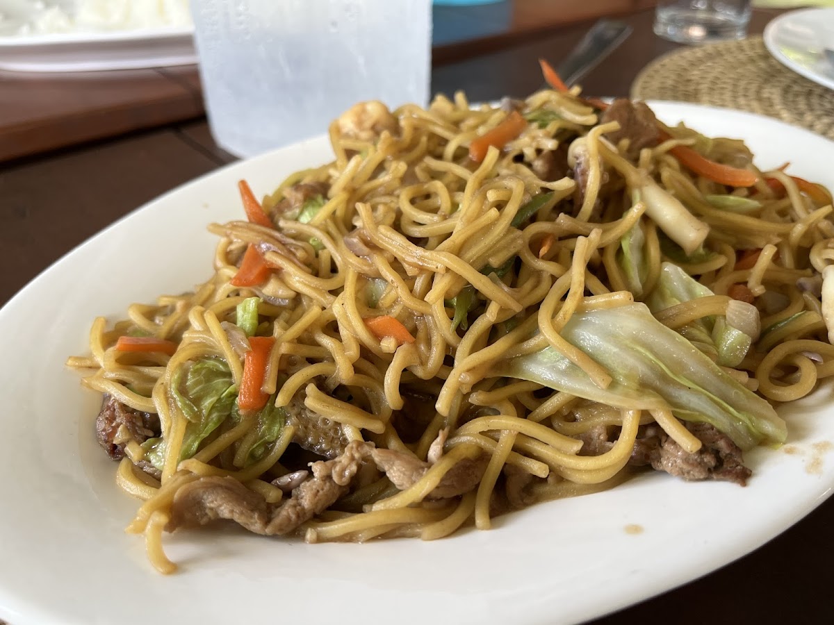 Lantawan Restaurant - Photo 2