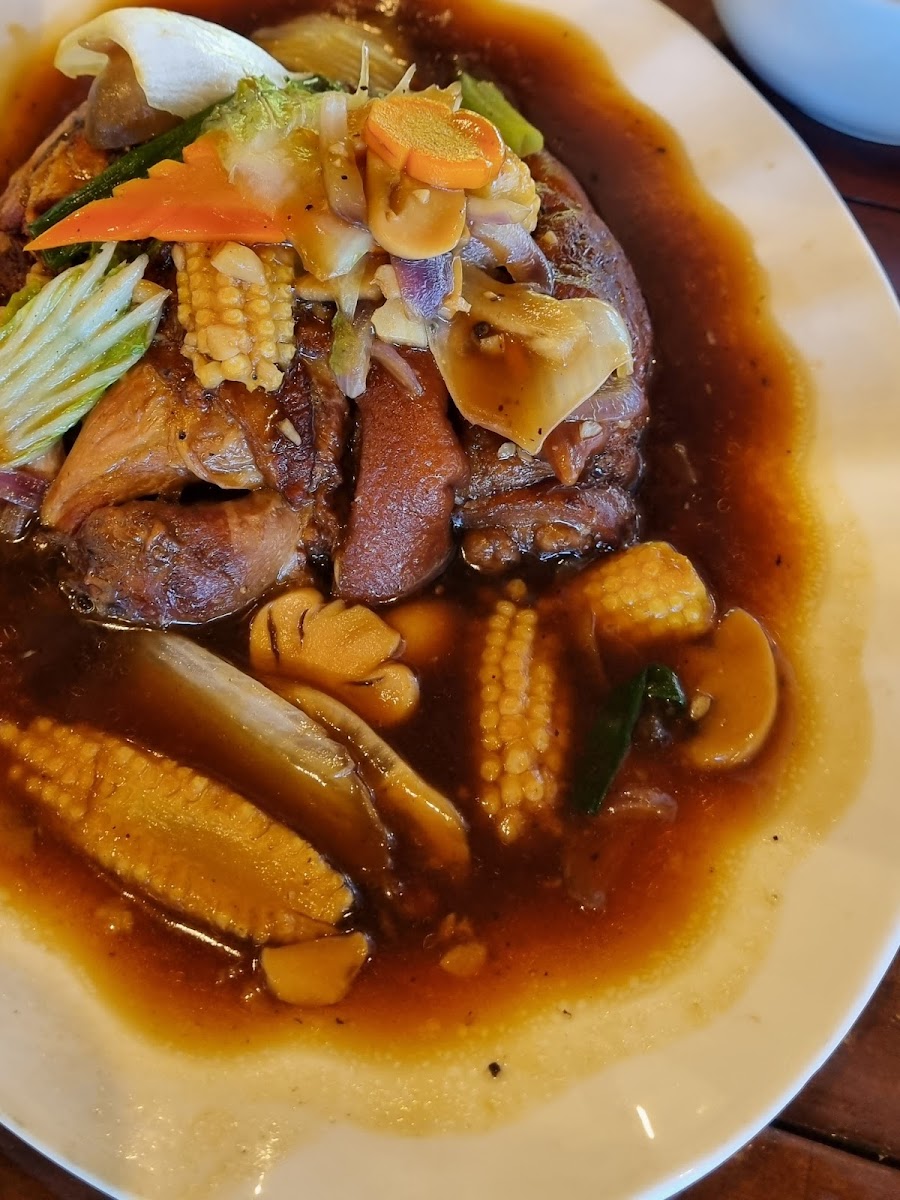 Lantawan Restaurant - Photo 4