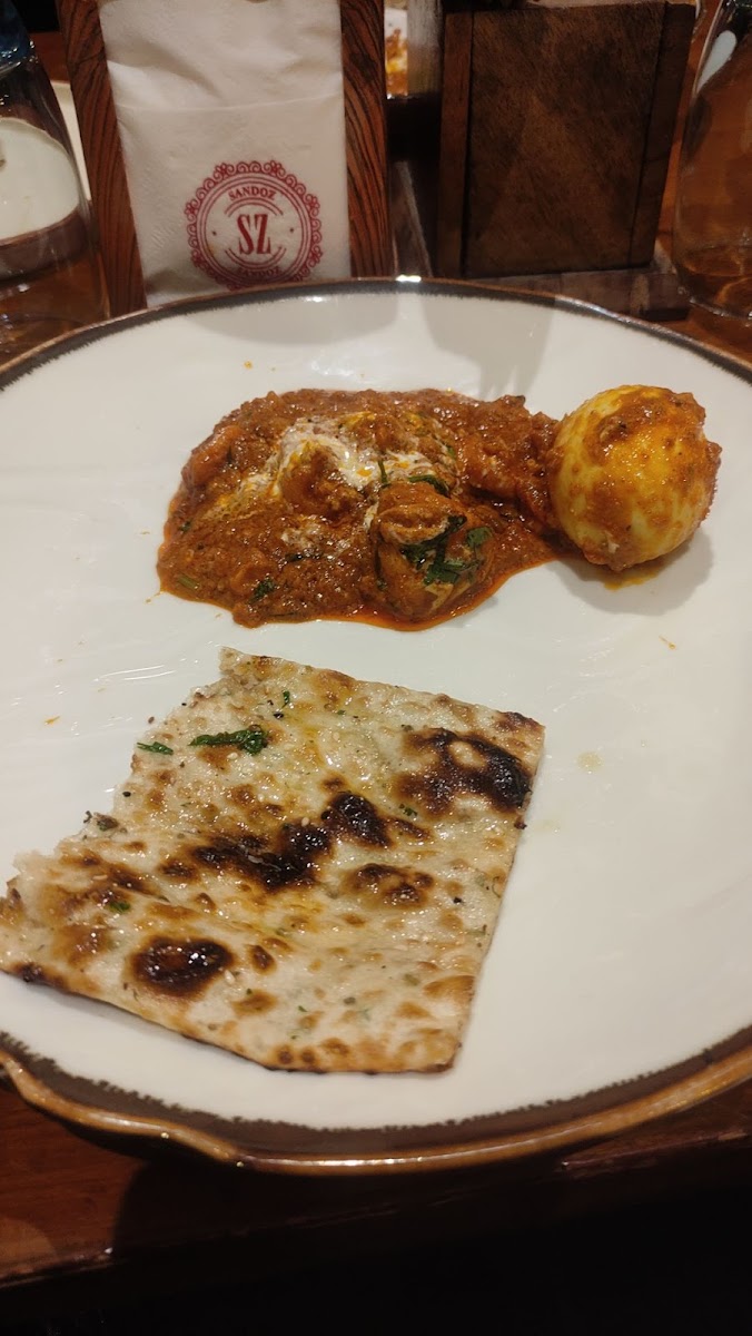 Sandoz Restaurant - Lajpat Nagar - Photo 9