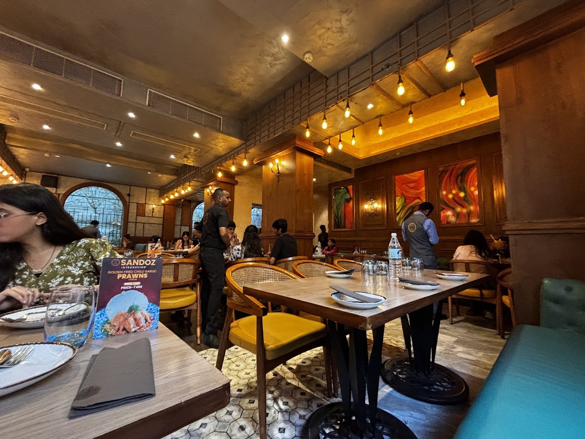 Sandoz Restaurant - Lajpat Nagar - Photo 2