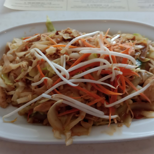 Chicken Pad Thai
