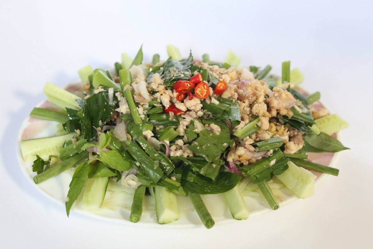 Pochentong Restaurant - Photo 1