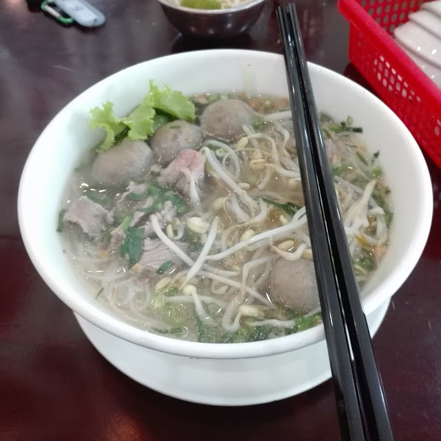 Beef Ball Rice Noodle Soup