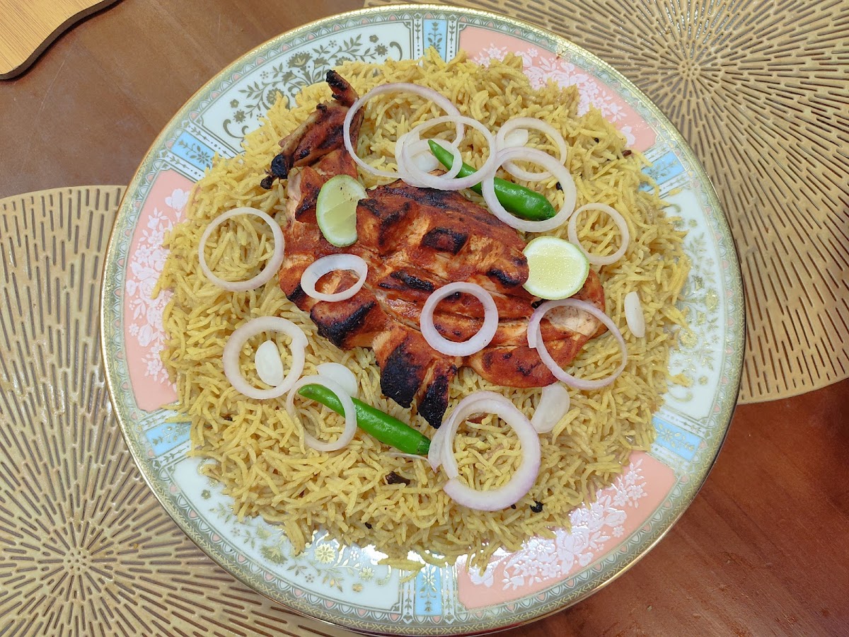 An Noor Family Restaurant - Photo 9