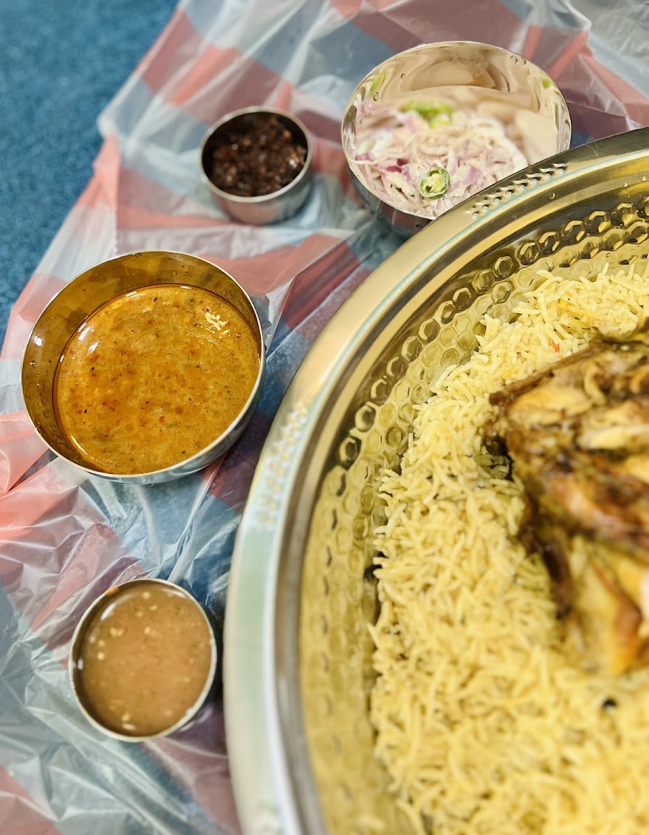 An Noor Family Restaurant - Photo 4