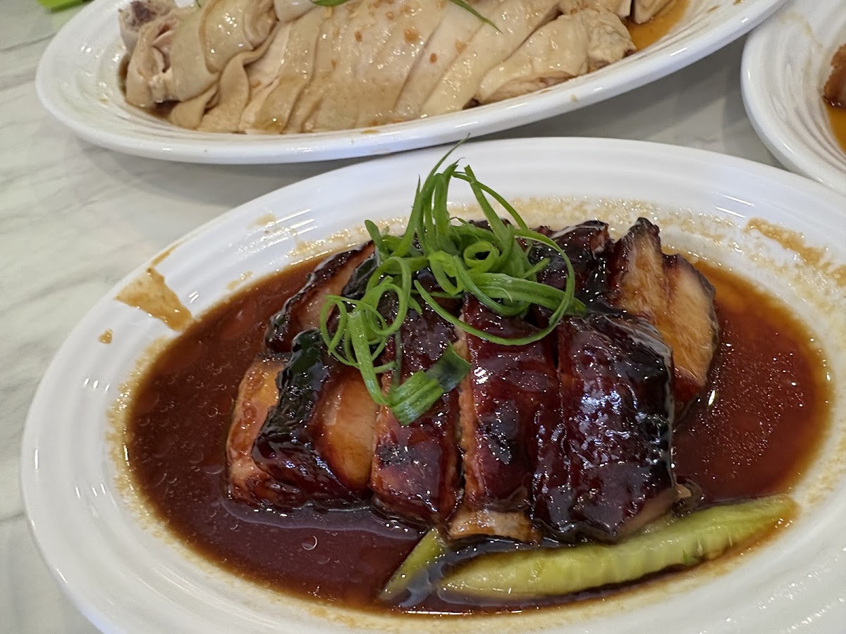 Restoran 201 Roaster House - Photo 3