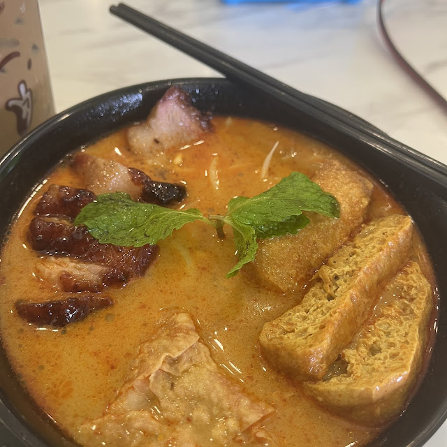 Char Siew Curry Wantan Mee