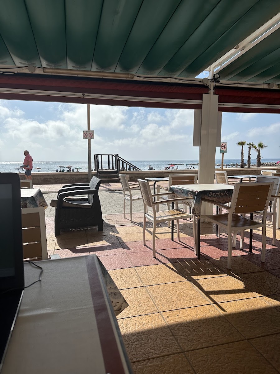 Restaurante Bernie's - Photo 7