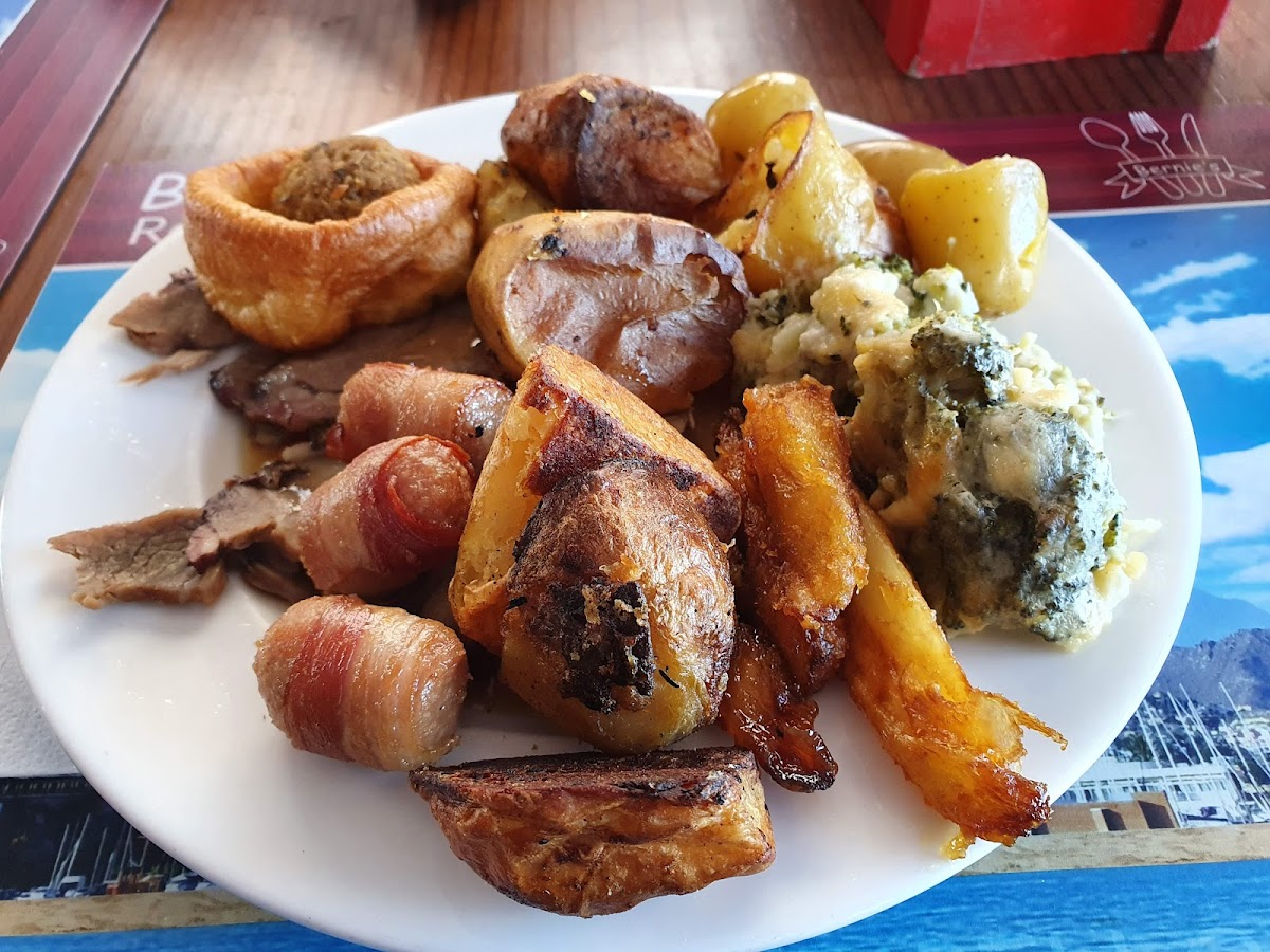 Restaurante Bernie's - Photo 8