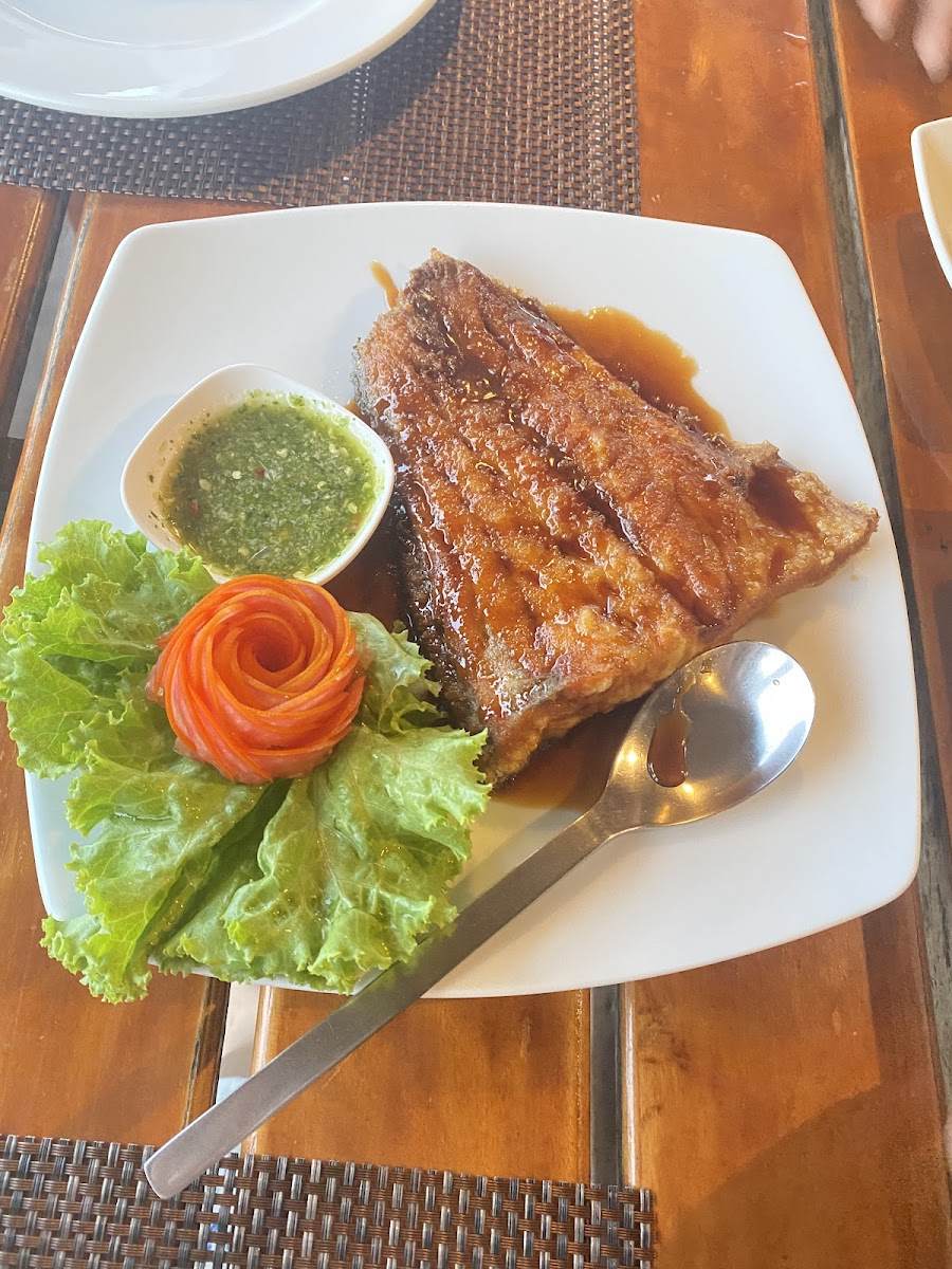 Baan Rim Nam Restaurant - Photo 8