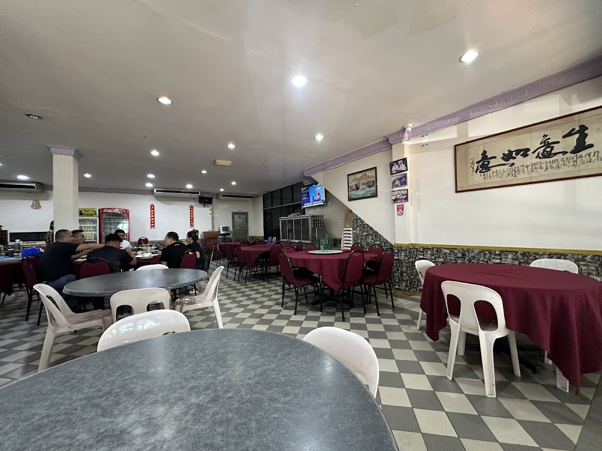 JS Seafood Restaurant - Photo 2