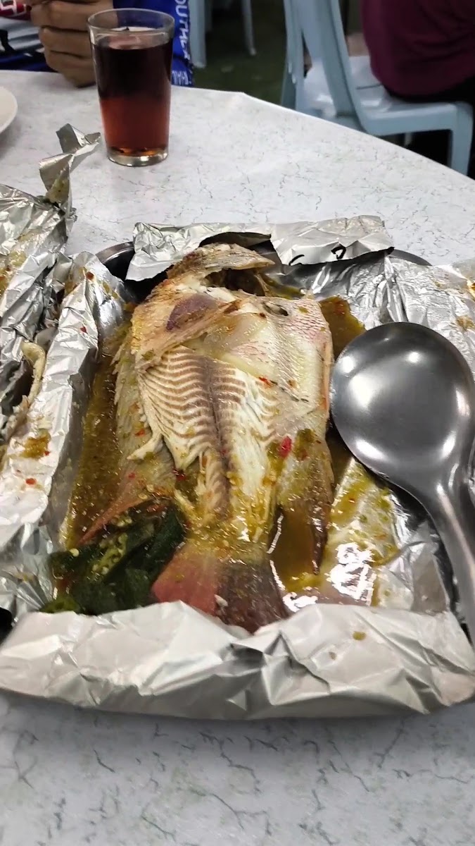 Restaurant Ikan Bakar Yap Broga Semenyih - Photo 1