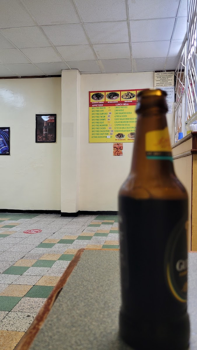 Sea Town Chinese Restaurant - Photo 5