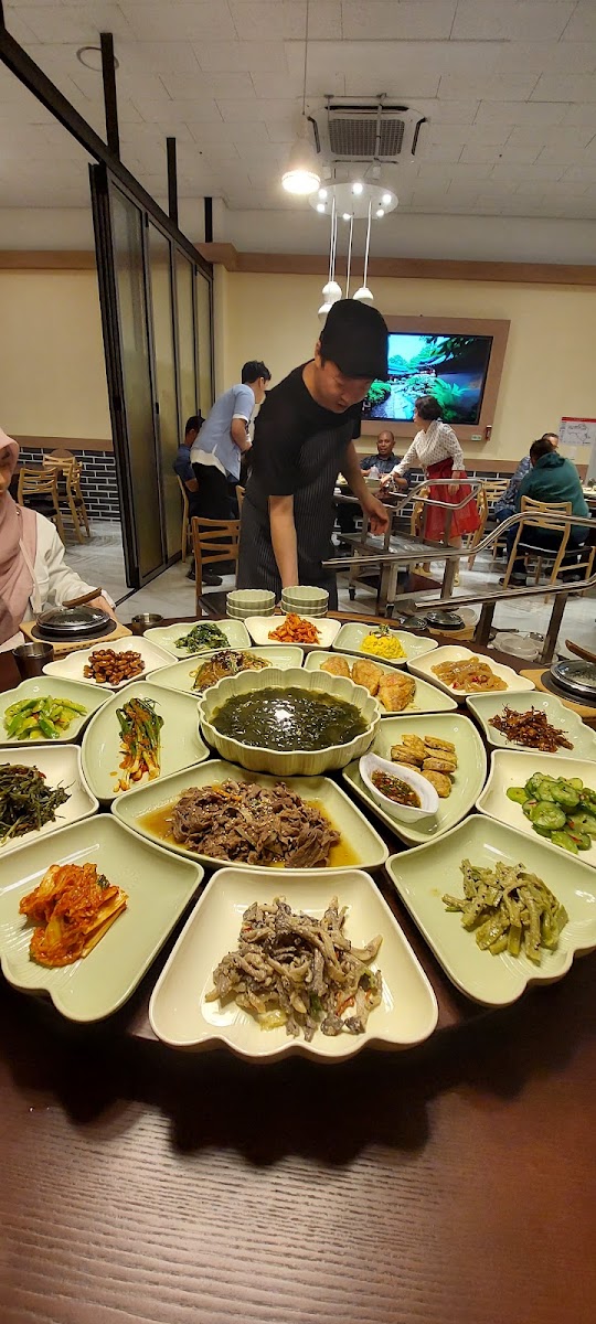 CHAEUM KOREAN TRADITIONAL RESTAURANT - Photo 8