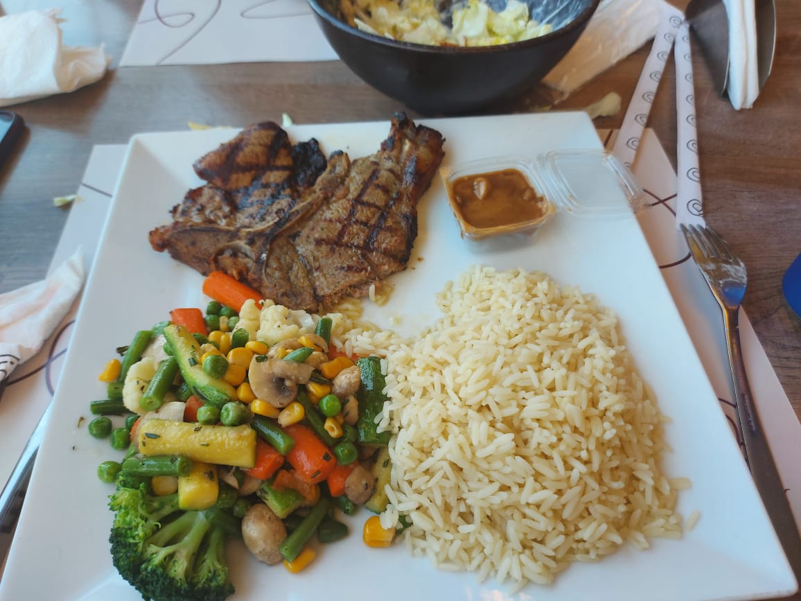 Oliver restaurant & cafe - Photo 8