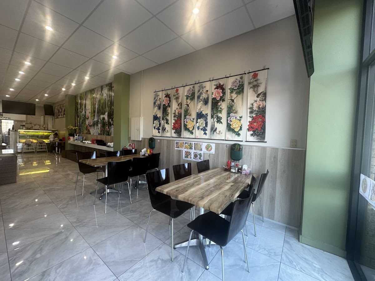 Restaurant 216