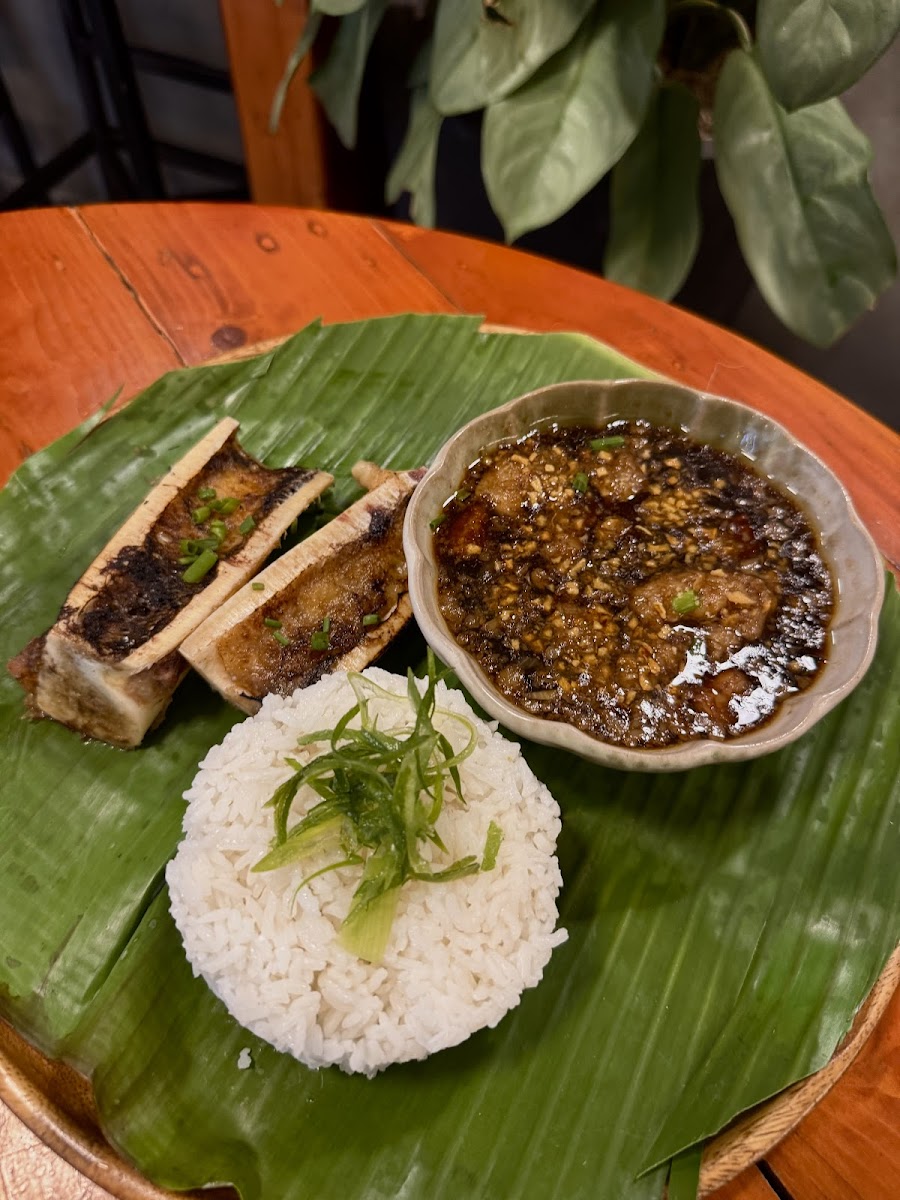 Elma's Garden Inasal - Photo 7