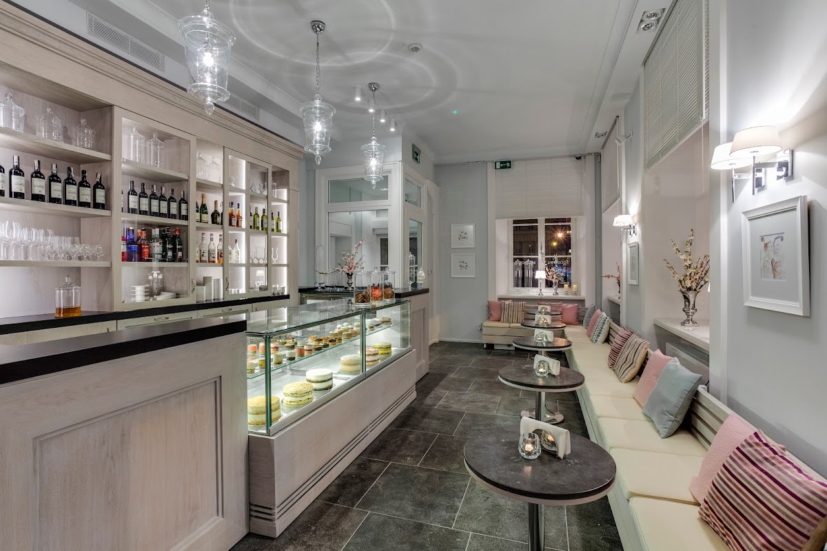 Miodowa Cafe