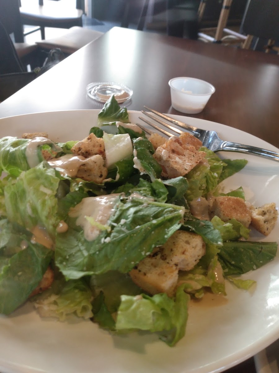 Portobello's on Main - Photo 5