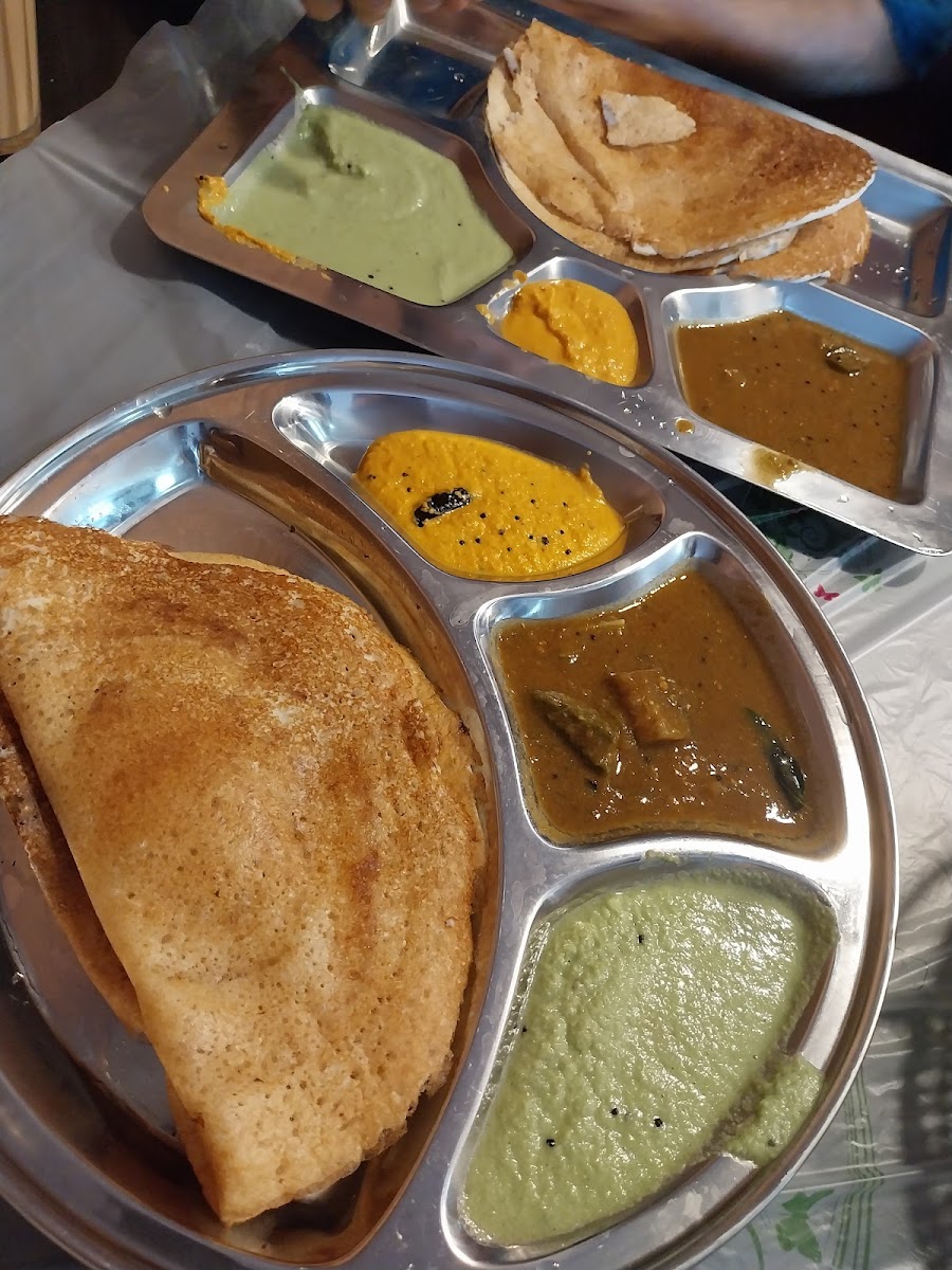 GUESTO KERALA RESTAURANT MADEENA - Photo 7