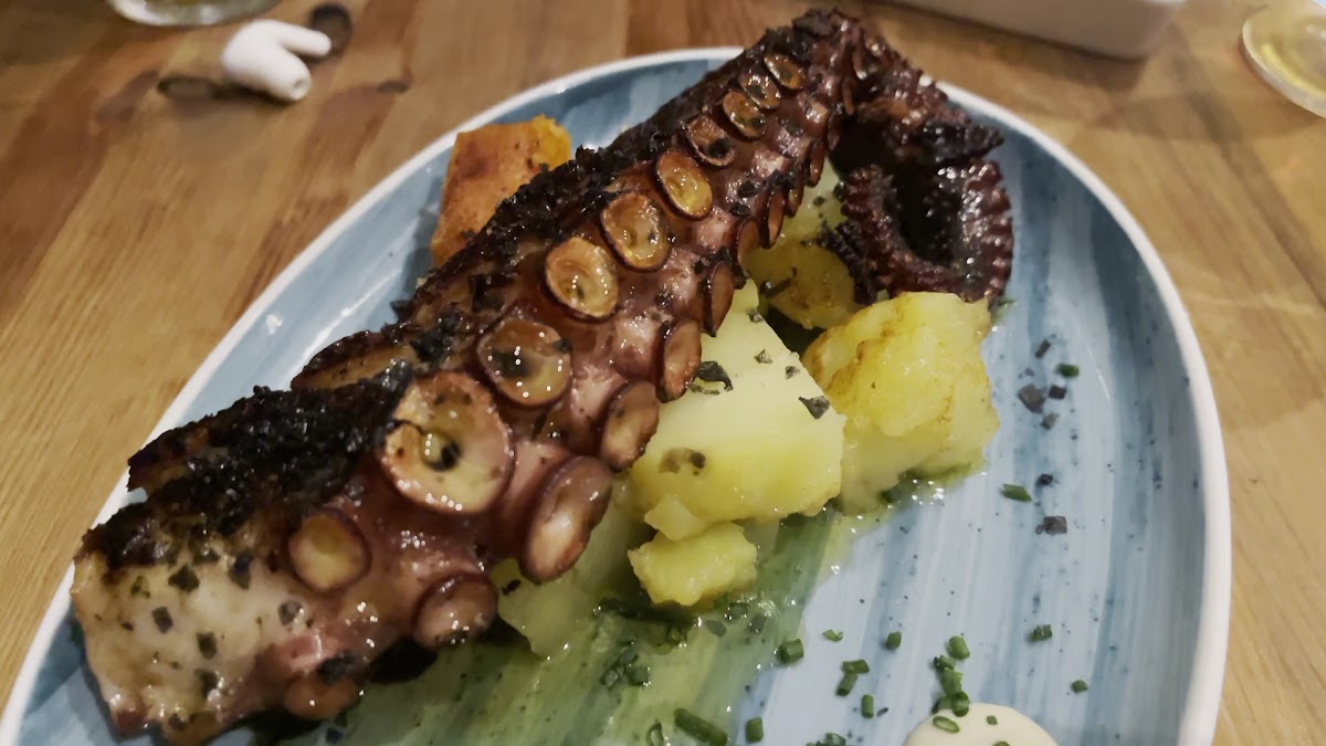 La Cayetana | Restaurante Sevilla - Photo 1