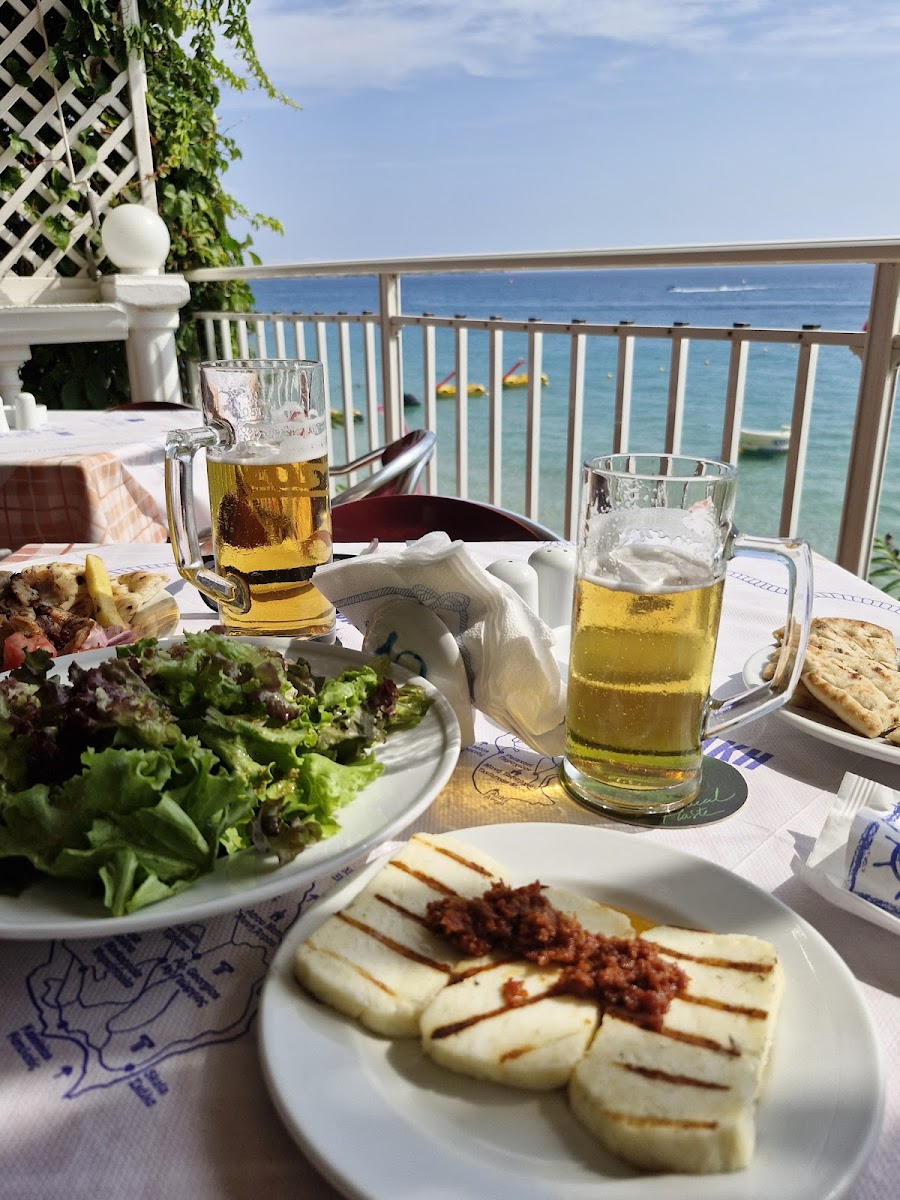 Makris Yialos Restaurant - Beach Bar - Photo 9