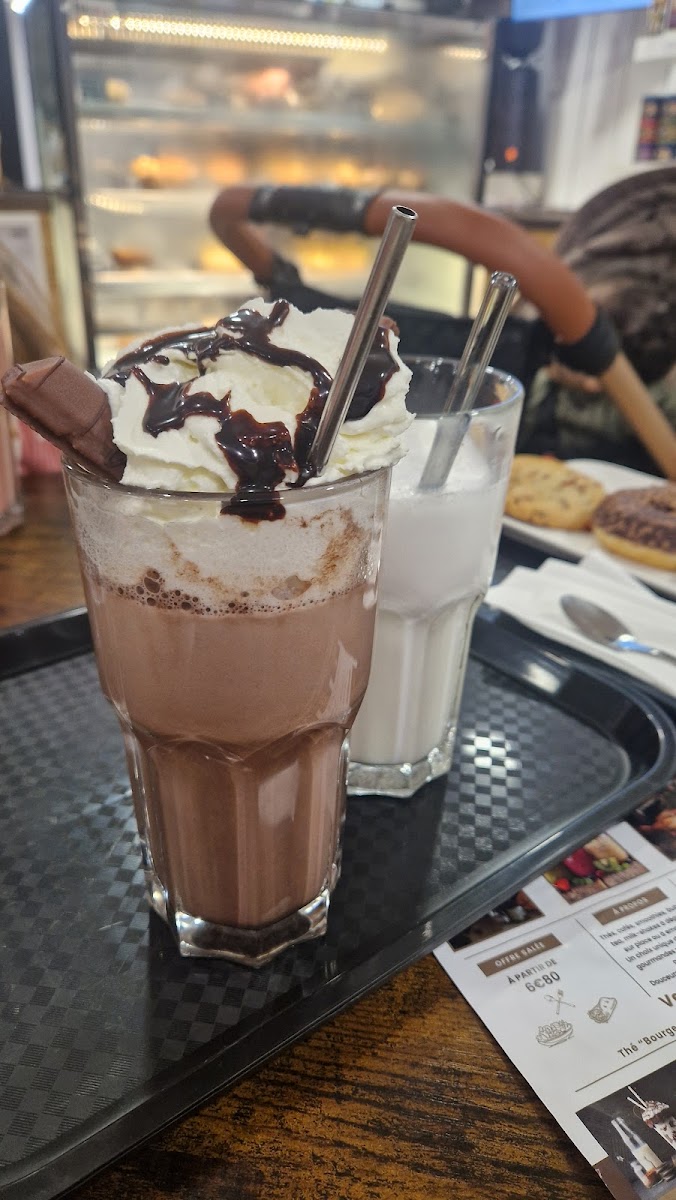 Lauren’s Coffee Shop - Photo 5