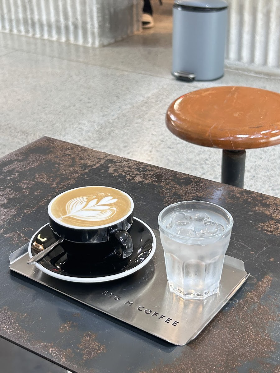 BIG M coffee rayong - Photo 8