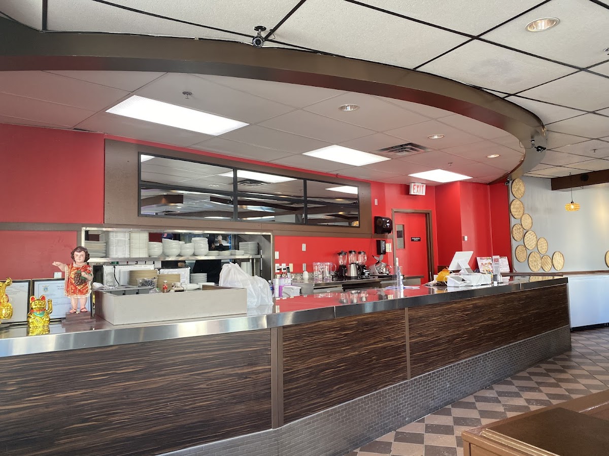 Sizzling Filipino Restaurant - Photo 6
