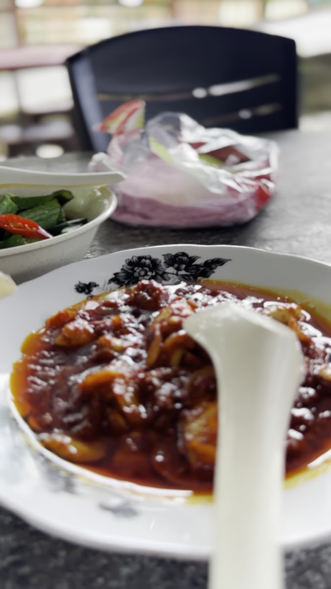 Gulai Omak Den - Photo 1