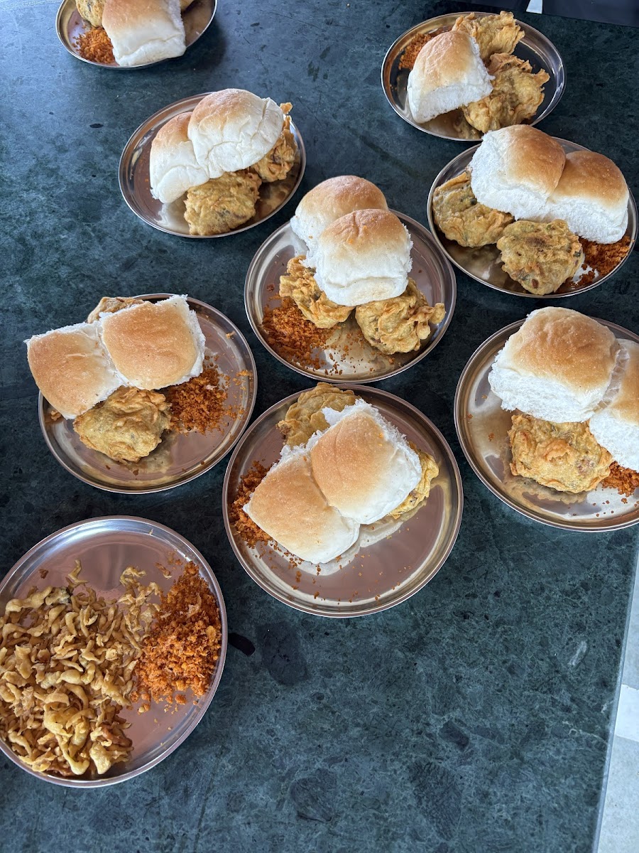 Hadap Vadapav Karjat Neral