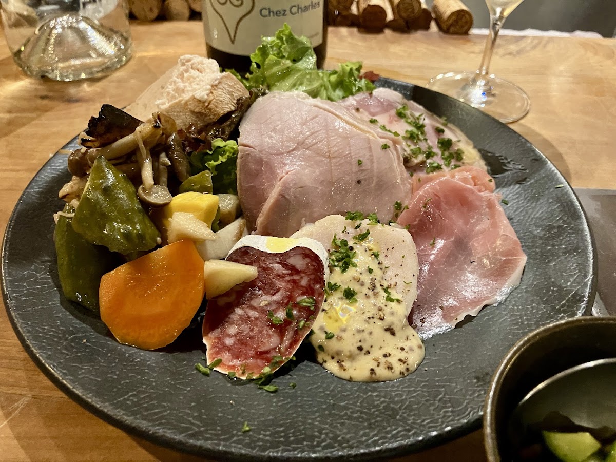 Natural wine Restaurant POURPIER - Photo 2