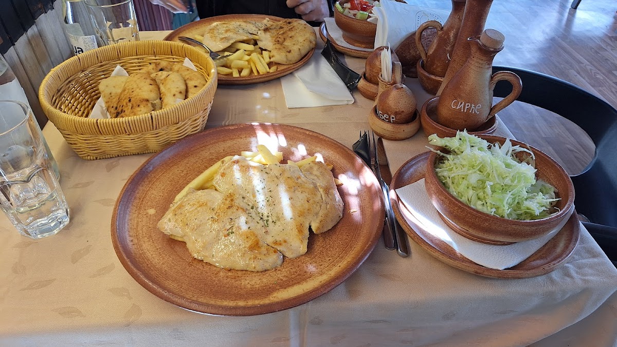 Restoran Vratice se Rode - Photo 2