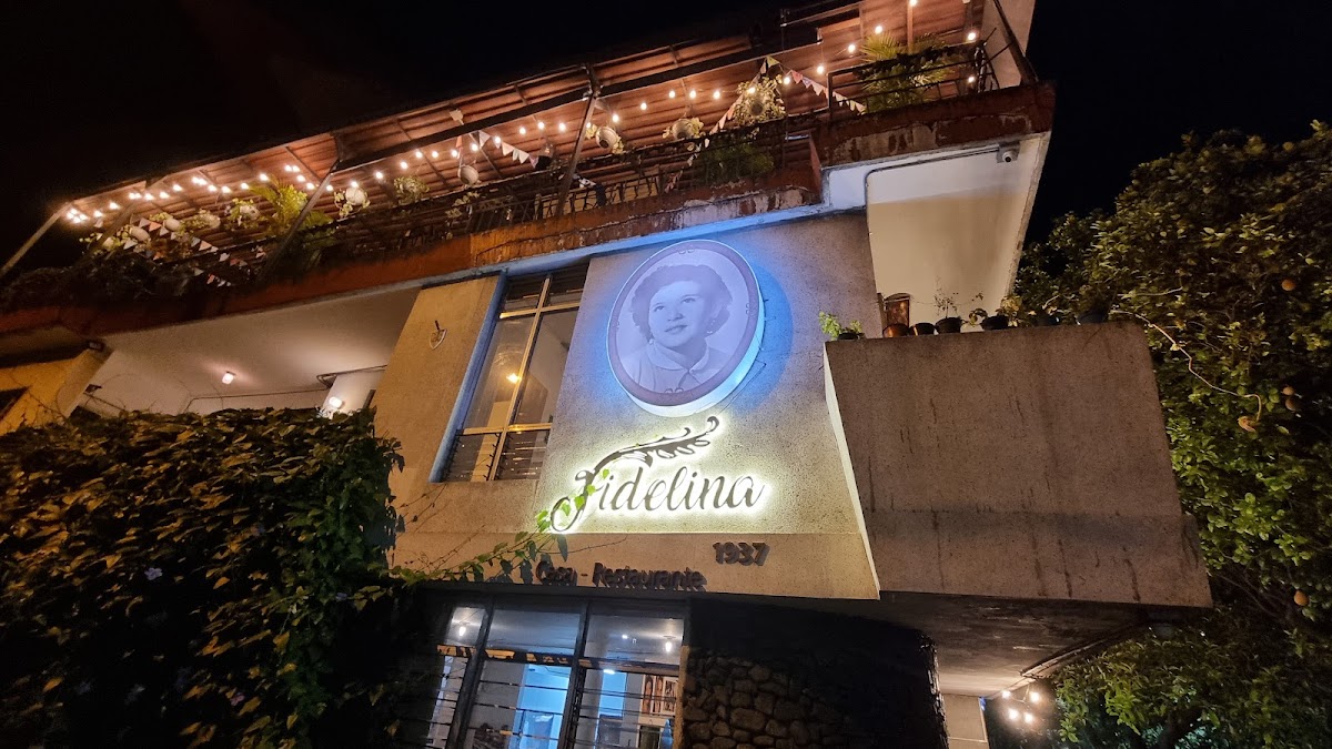 Fidelina - Primer parque Laureles
