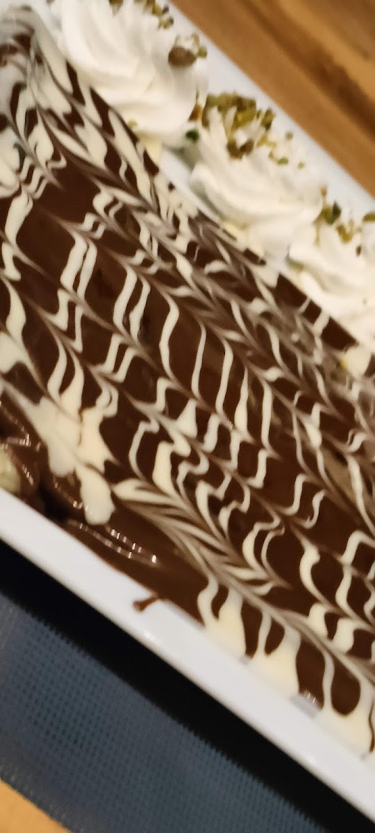 Albaron Coffee Shop - Photo 8