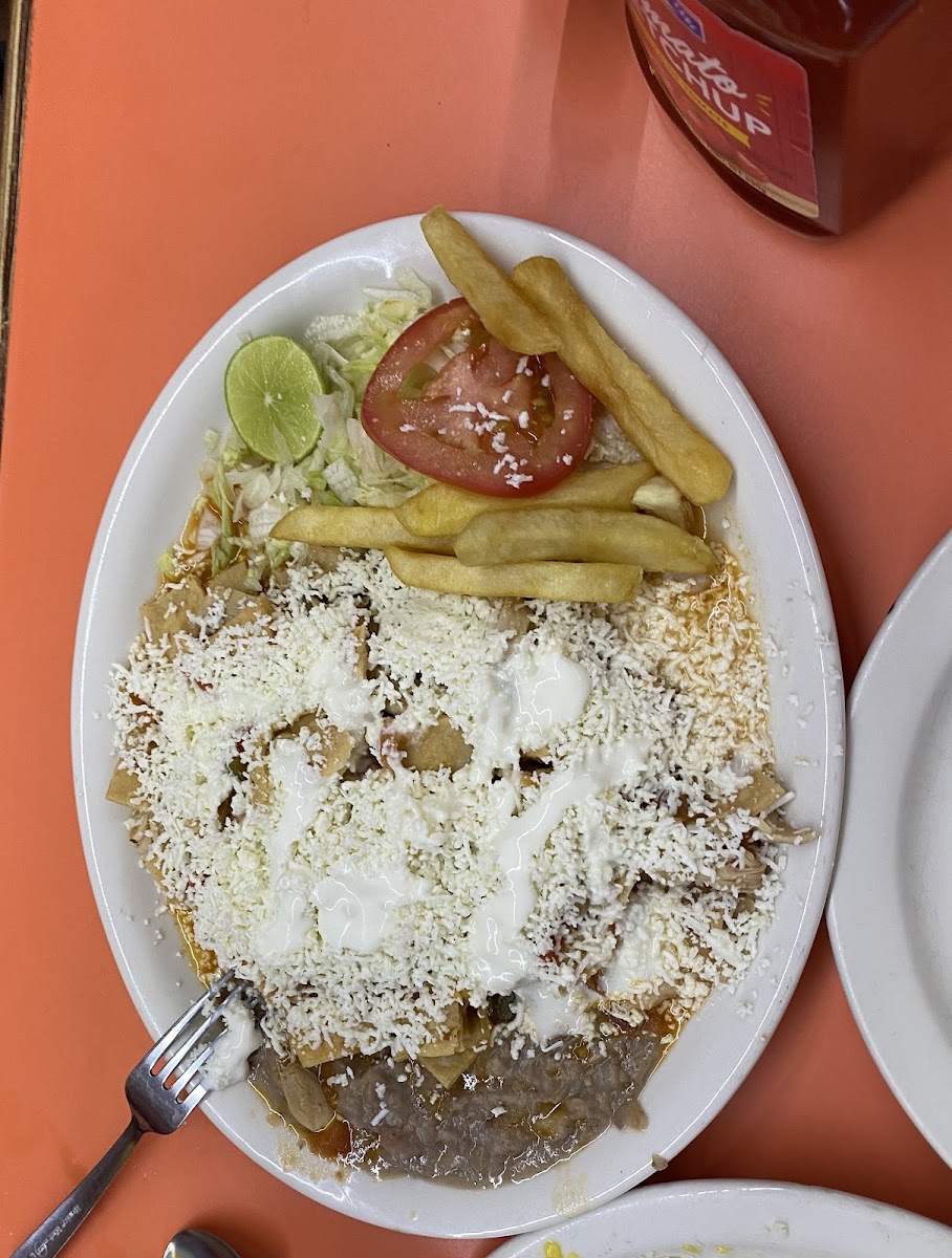 Rene’s Restaurant - Photo 5