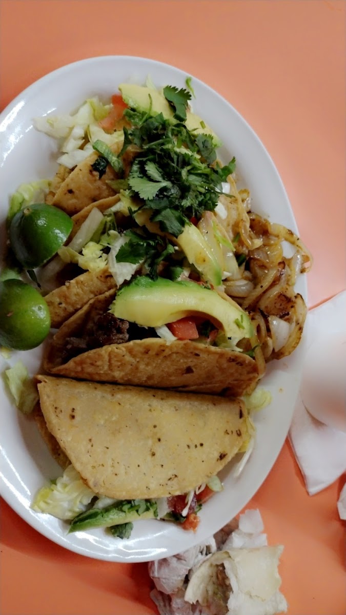 Rene’s Restaurant - Photo 6